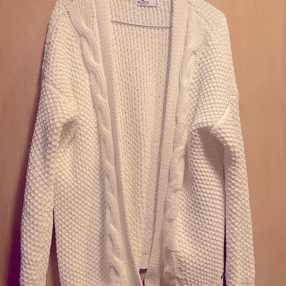 Hollister Sweaters - White chenille size small Hollister cardigan sweater EUC